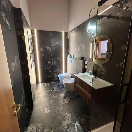 Deluxe Appartaments Black Apartment