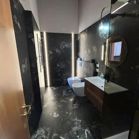 Deluxe Appartaments Black Apartment *